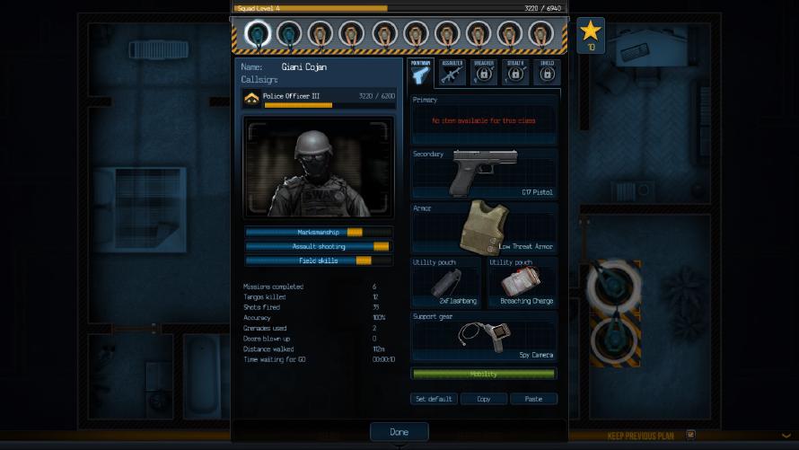 Door Kickers: A wide range of weapons and equipment are available to customize your roster.