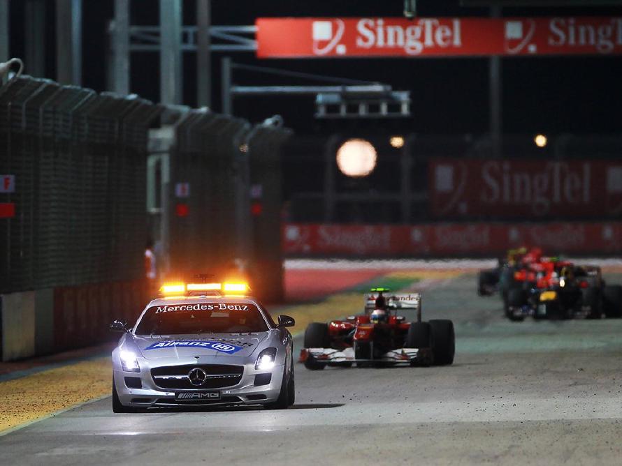 The safety car leads the field. Formula One World Championship, Rd 15, Singapore Grand Prix, Race, Marina Bay Street Circuit, Singapore, Sunday, 26 September 2010