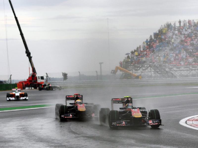 Sebastien Buemi (SUI) Scuderia Toro Rosso STR5. Formula One World Championship, Rd 17, Korean Grand Prix, Race, Korea International Circuit, Yeongam, South Korea, Sunday, 24 October 2010