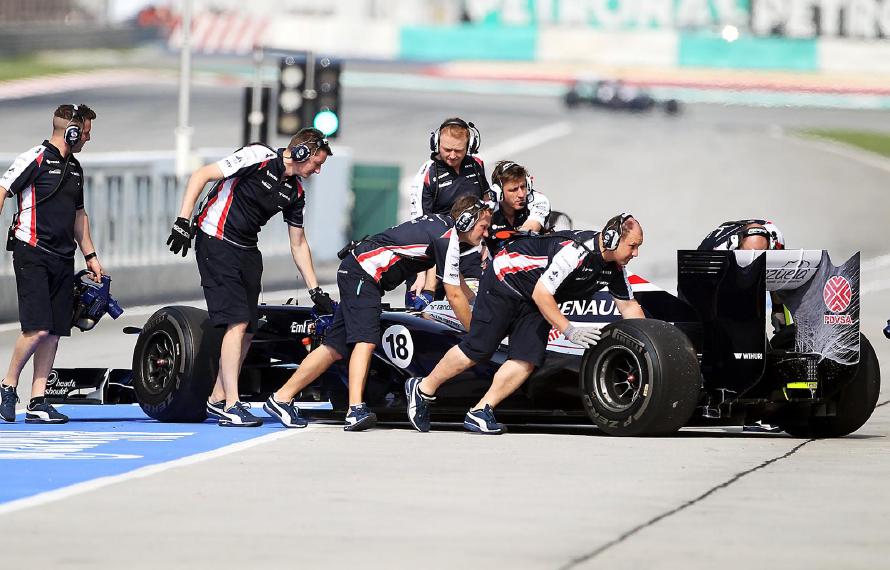 Pastor Maldonado (VEN) Williams FW34. Formula One World Championship, Rd2, Malaysian Grand Prix, Practice, Sepang, Malaysia, Friday, 23 March 2012. © Sutton Images. No reproduction without permission.