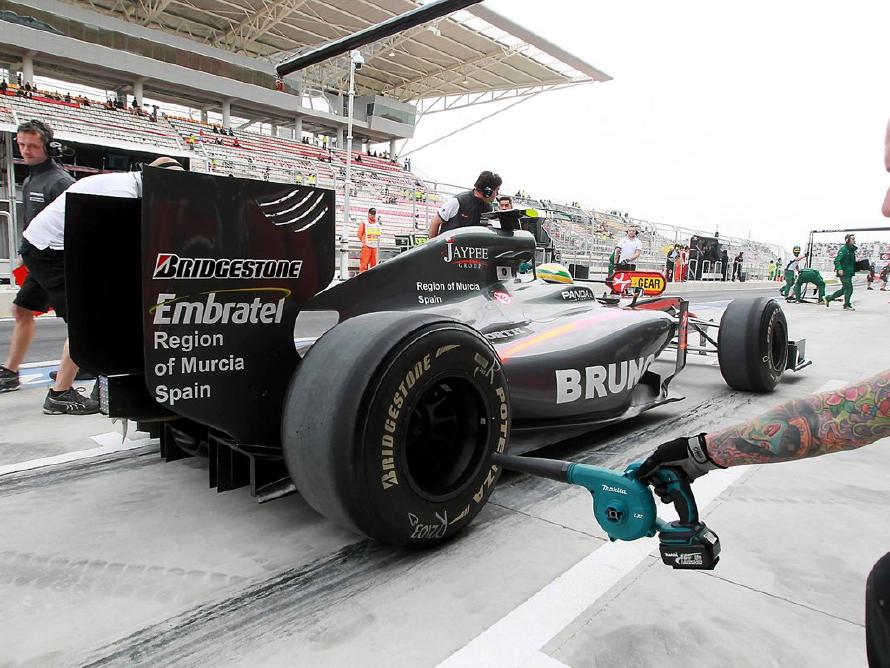 Bruno Senna (BRA) Hispania Racing F1 Team (HRT) HRTF1. Formula One World Championship, Rd 17, Korean Grand Prix, Qualifying Day, Korea International Circuit, Yeongam, South Korea, Saturday, 23 October 2010