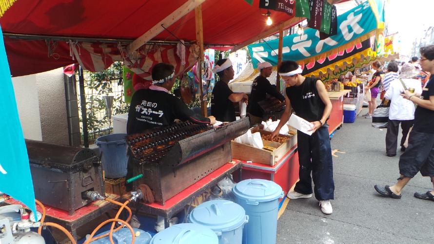 As part of the Gion Matsuri festival, parts of the city was closed off for vehicles and local merchants started selling all kinds of stuff.