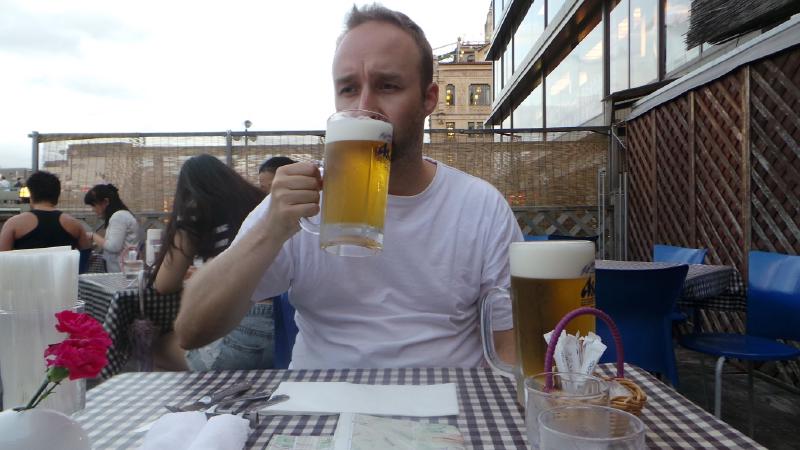 In this restaurant they didn’t speak English, but understood "beer" and the hand signs for "large". So we got large beers.