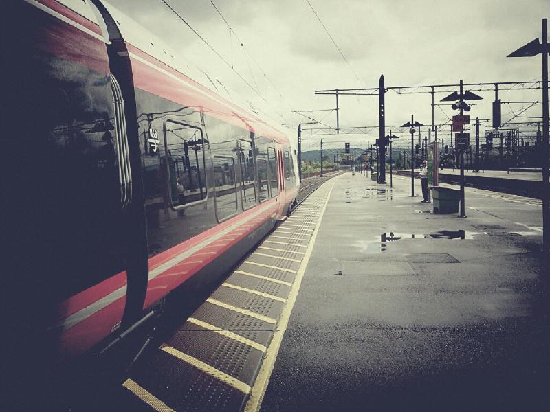 From bus to train at Lillestrøm.